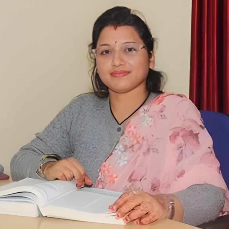 Ms. Komal Chandra